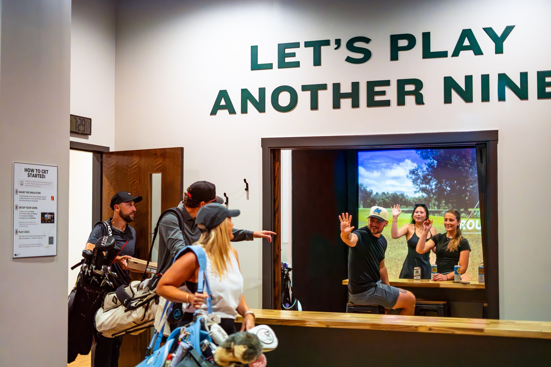 Welcome to the Ideal Indoor Golf Experience