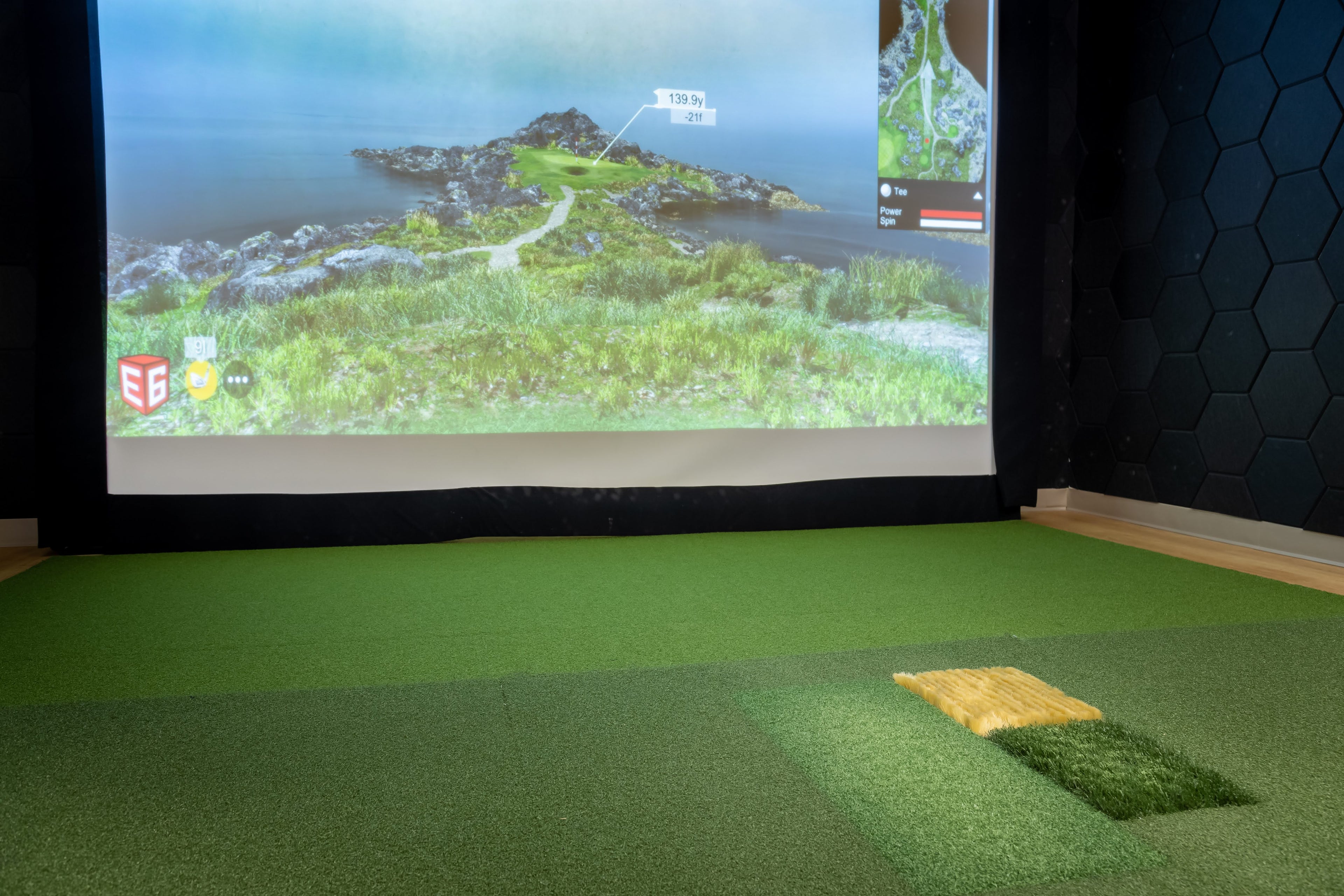 indoor golf screen