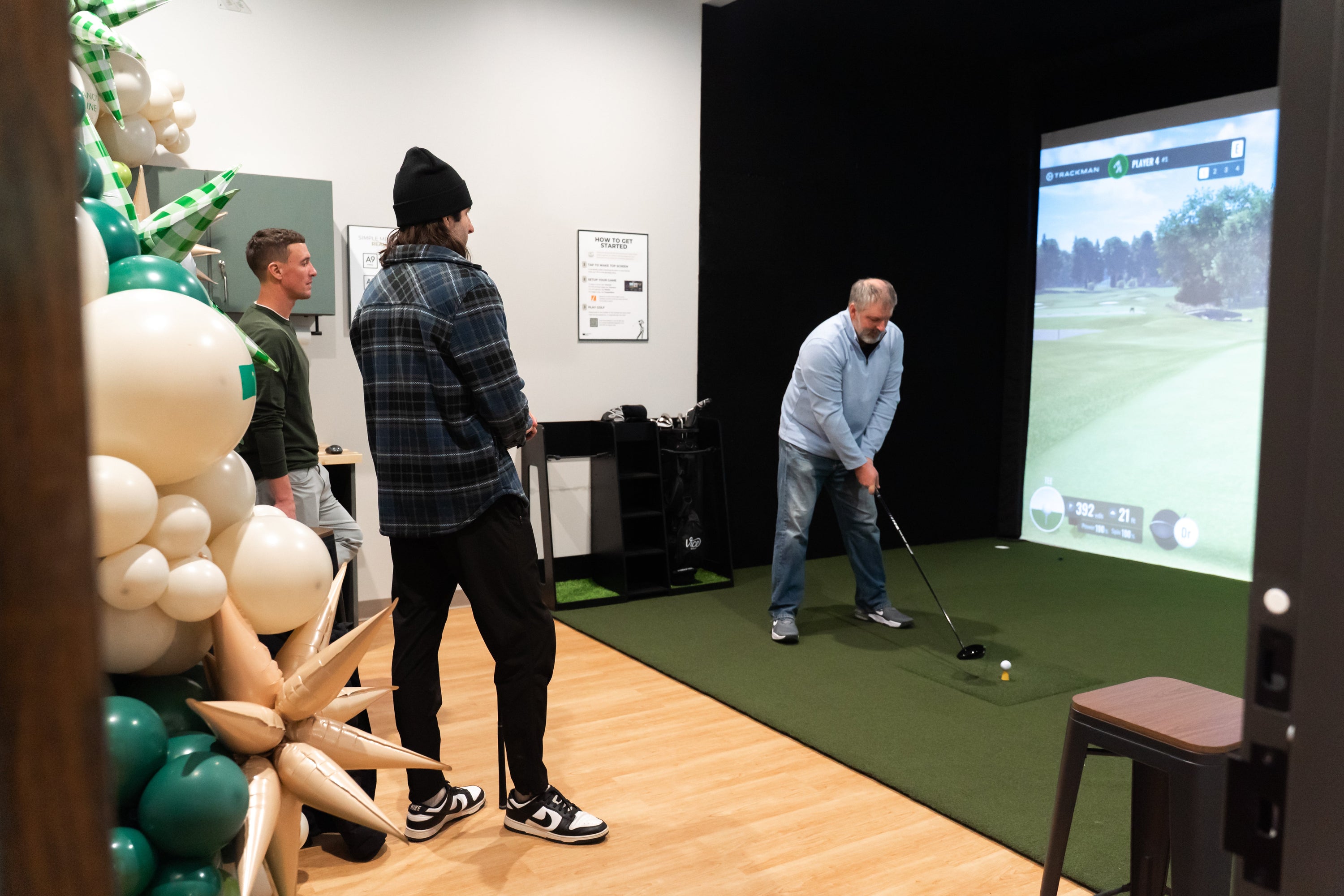 Why Indoor Golf Is the Perfect Winter Escape in Cincinnati